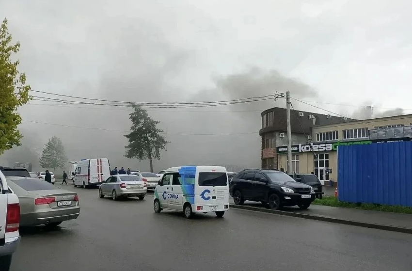 Три человека попали в больницу из-за пожара в Армавире