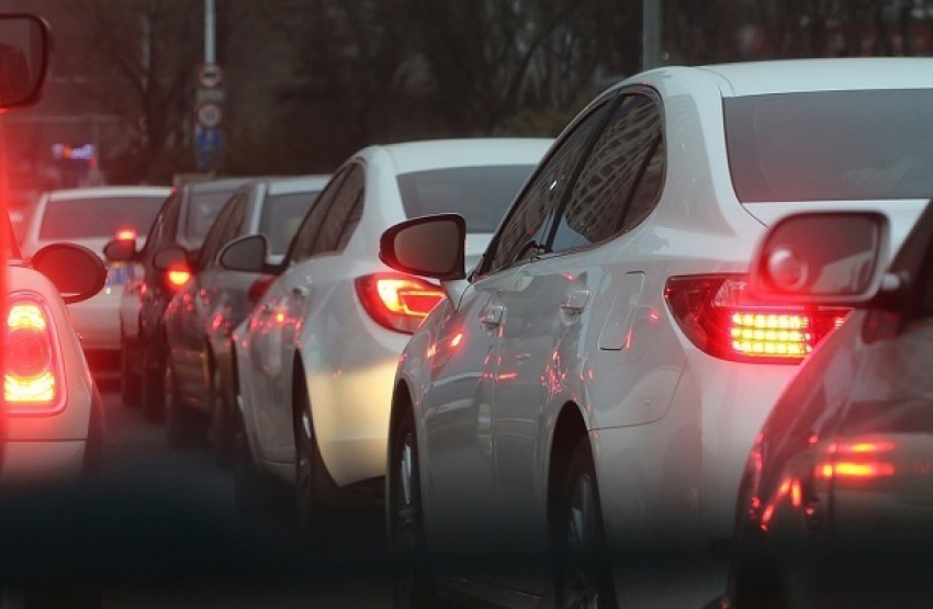 Краснодар вошел в ТОП-10 городов России с большим автопарком