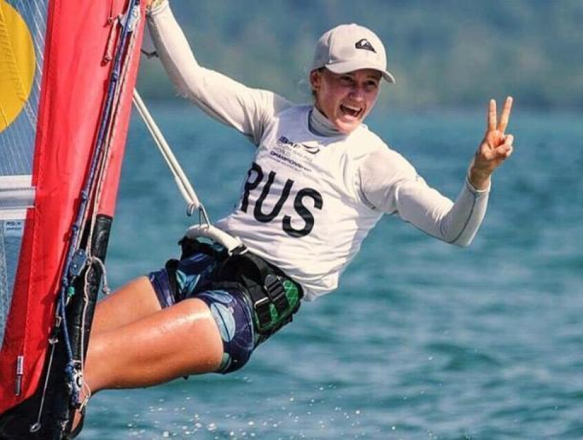 Кубанская яхтсменка Елфутина вышла на первое место в чемпионате России 
