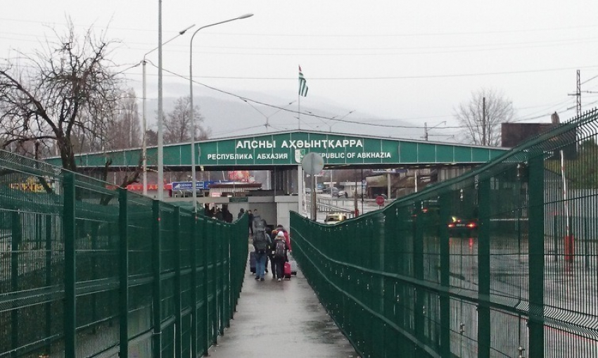 На Кубани поймали выходца из Абхазии, бросившего девушку с его же кредитом