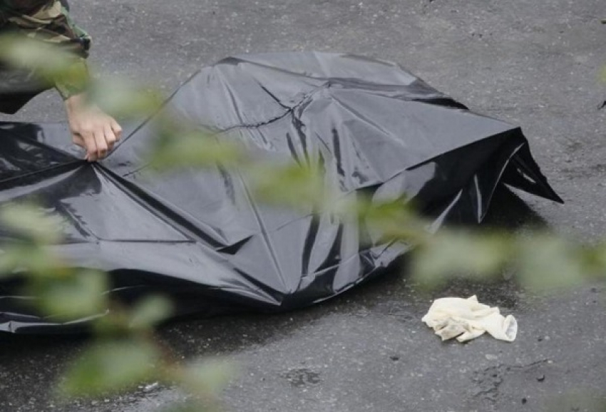  В Краснодаре возле Колхозного рынка грузовик насмерть сбил женщину