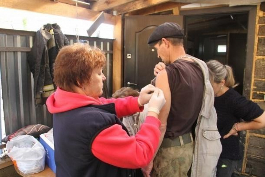 На Кубани завершилась вакцинация пострадавших от наводнения жителей