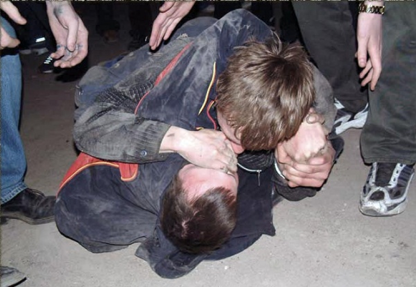 В пьяной драке у краснодарца украли 35 тысяч рублей