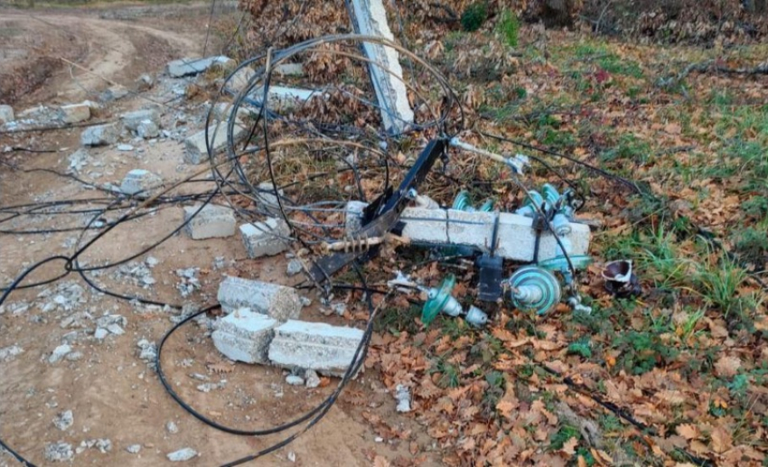 В Северском районе вандалы разгромили новую воздушную ЛЭП 