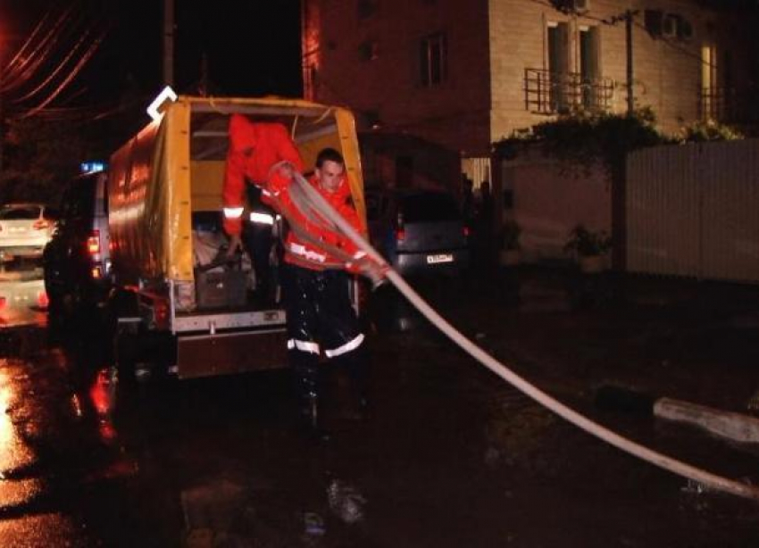 На Анапу и Новороссийск за 15 минут обрушилась месячная норма осадков