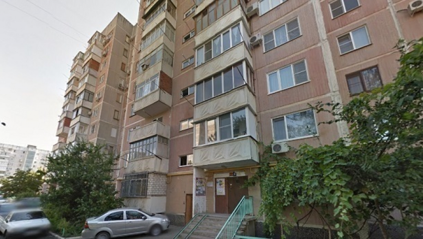 На улице Думенко в Краснодаре меняют лифты