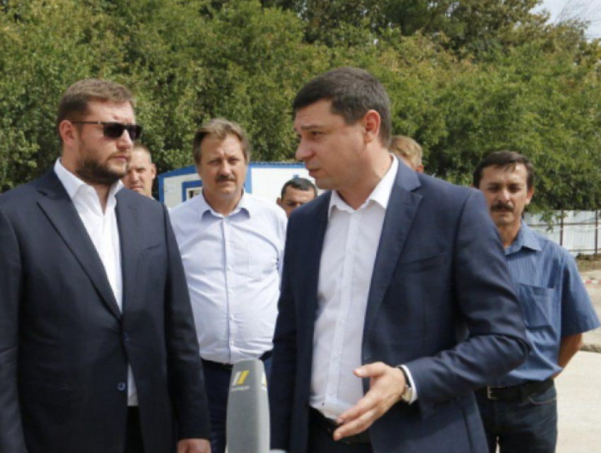 Мэр Краснодара поручил с помощью видеонаблюдения следить за строительством огромной школы