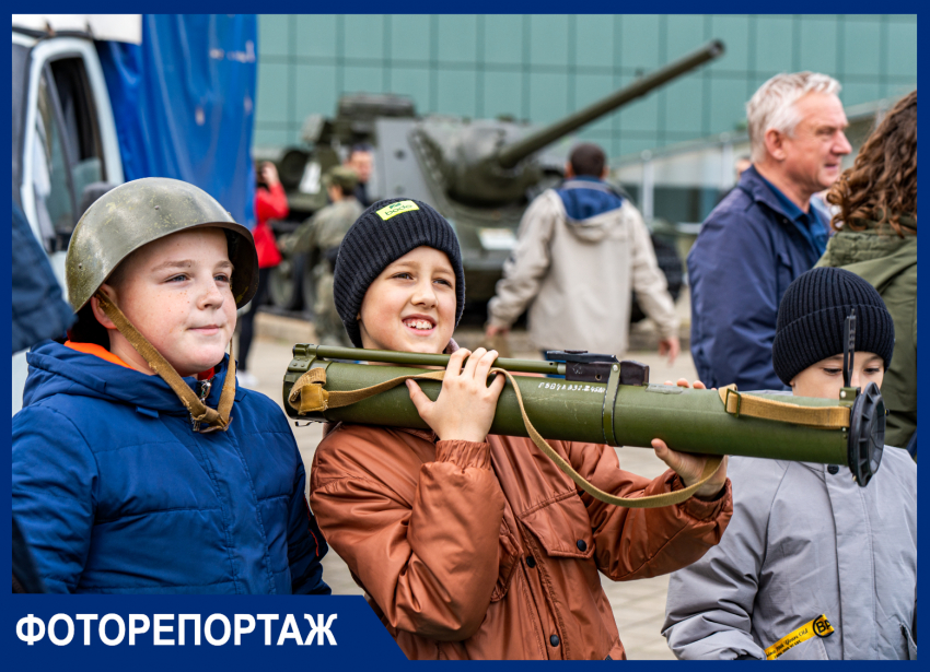 Дети с гранатомётами на танках: как в Краснодаре отмечали День народного единства