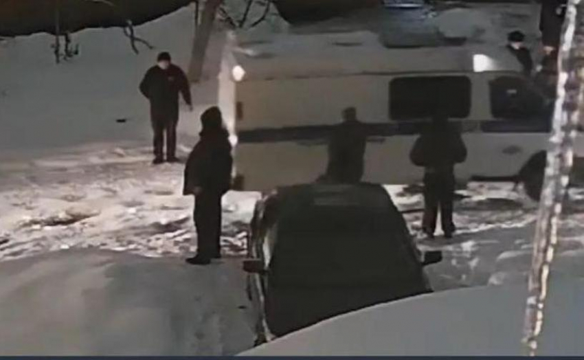 «Возле моего дома устроили засаду и напугали семью»: на Кубани разгорелся скандал между депутатами и главой района 