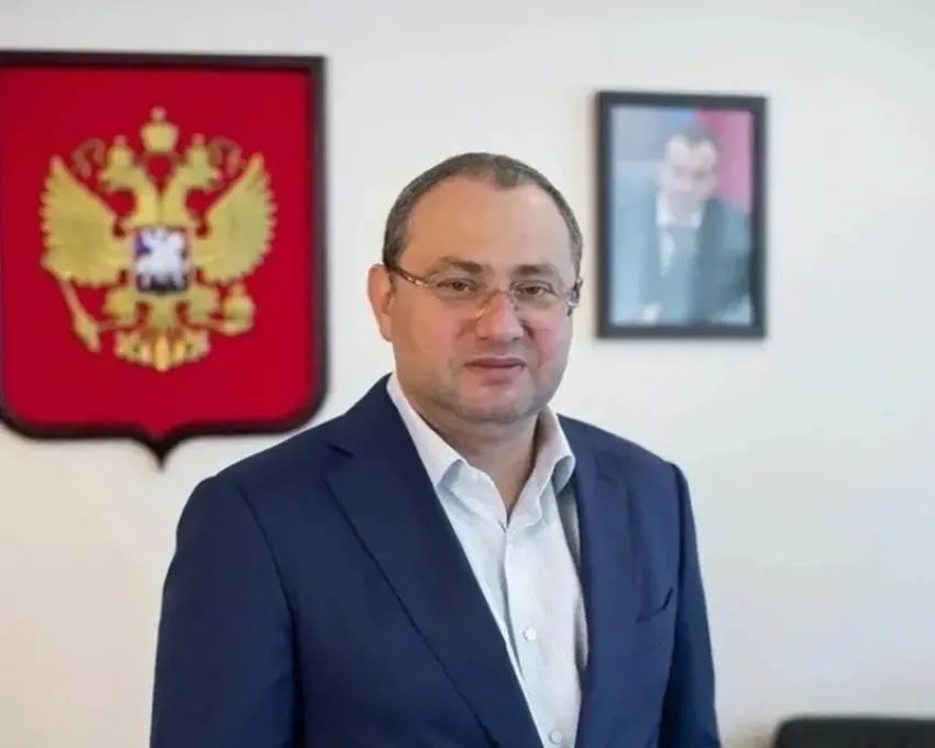 Сотни миллионов рублей, земли, дома и 1 кг золота: министра здравоохранения Кубани лишили богатств