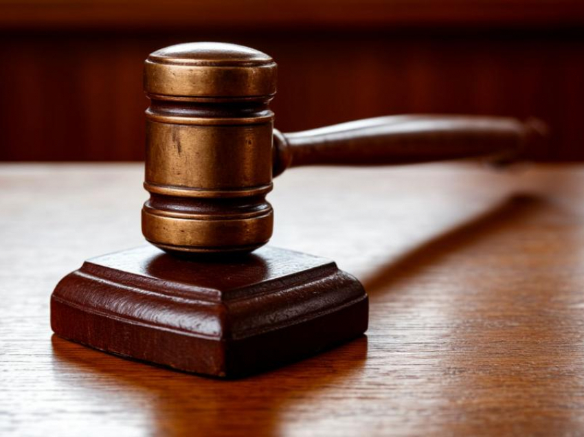 Судья Прикубанского райсуда Краснодара Трахов остался без иммунитета