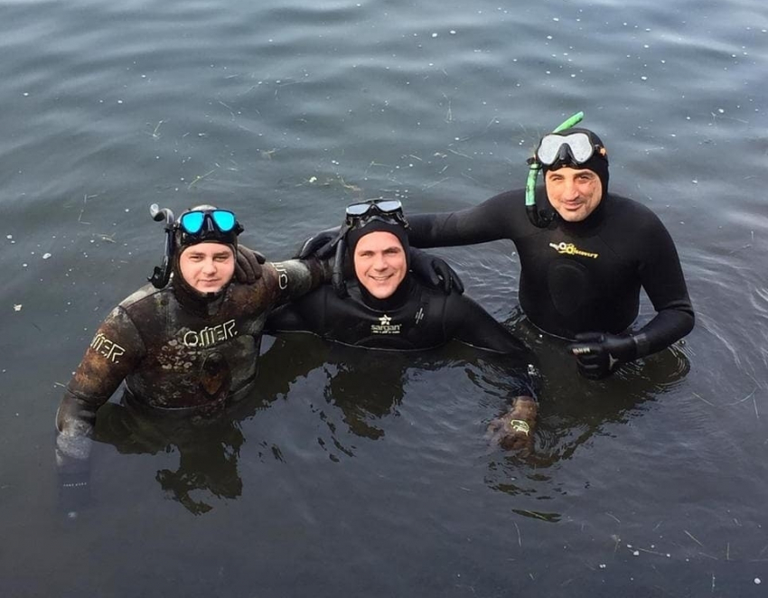 Волонтеры очистили и зарыбили Карасунский пруд в Краснодаре