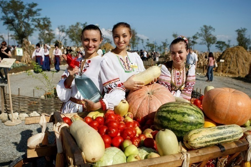 В майские праздники Кубань посетят 350 тыс. туристов 