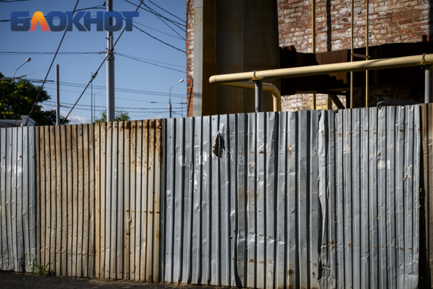 Обломки упали на дома в Краснодарском крае после работы ПВО 