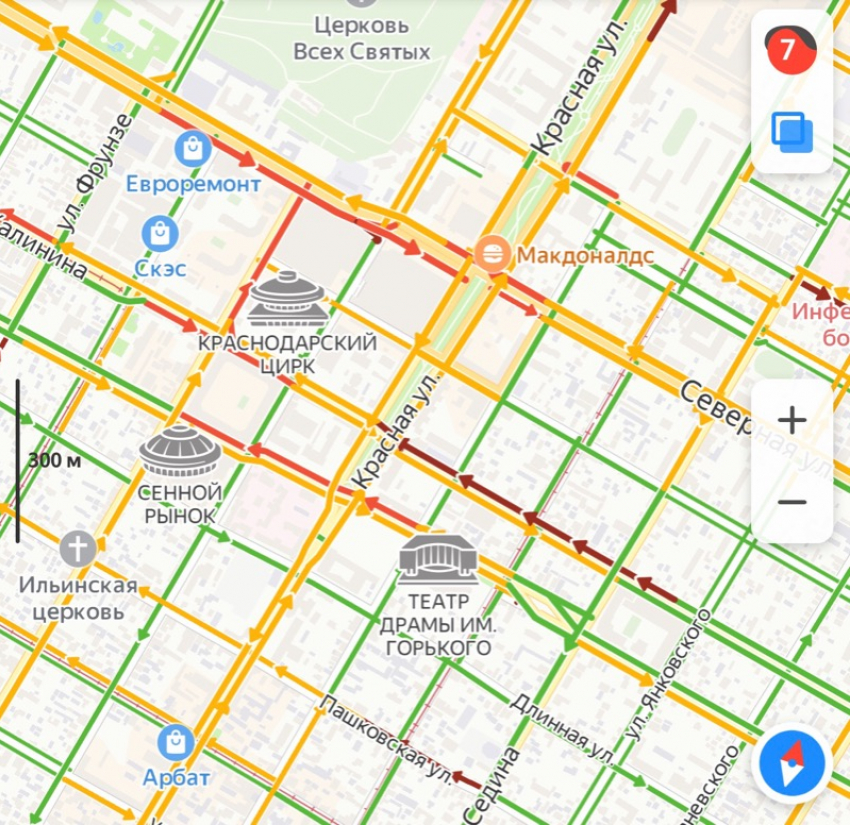Краснодар встал в 7-бальных пробках в пятницу вечером