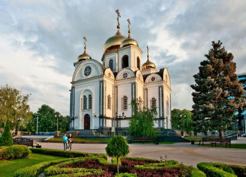 «Это прямое обвинение церкви», - Кубанская митрополия о вспышке COVID-19 в храме