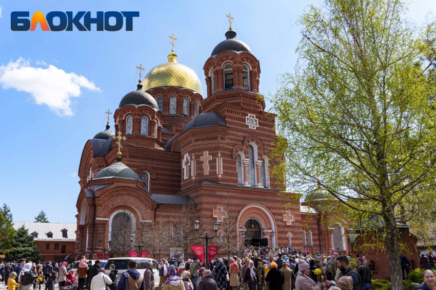 Православные верующие Краснодарского края отмечают Вербное воскресенье 
