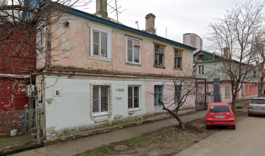 В Краснодаре аварийный дом вместе с землёй мэрия изъяла для своих нужд