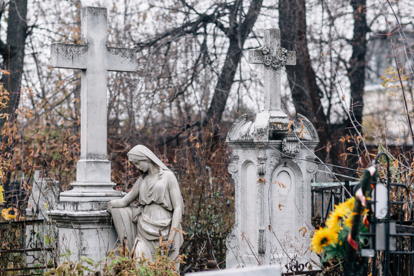 «Уродуют трупы»: как похоронная мафия богатеет на смертях в Краснодарском крае