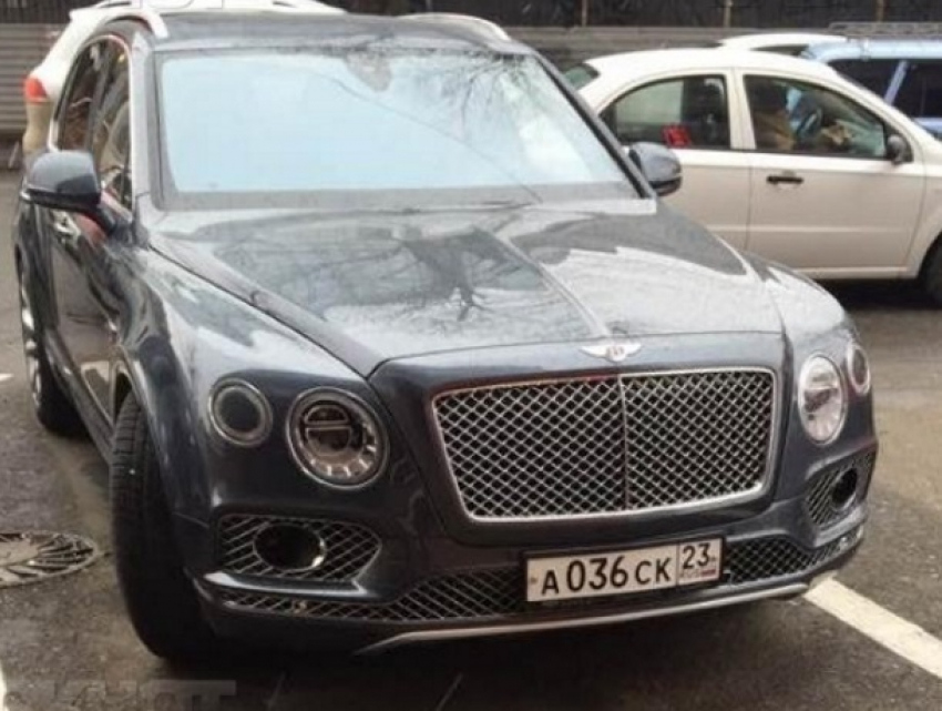 «Хахалевы помогли»: третье место по роскошным автомобилям занял Краснодар 