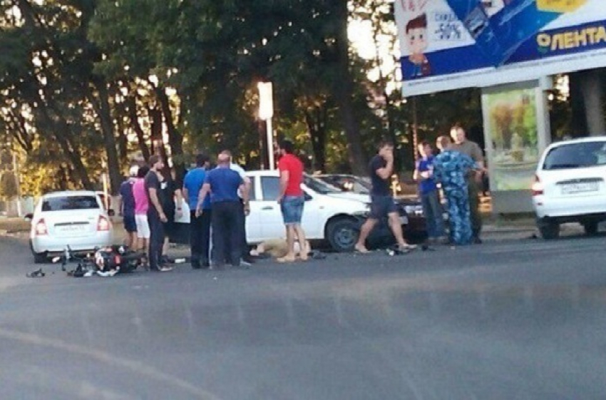 В Армавире водитель сбил шахматиста возле стен прокуратуры