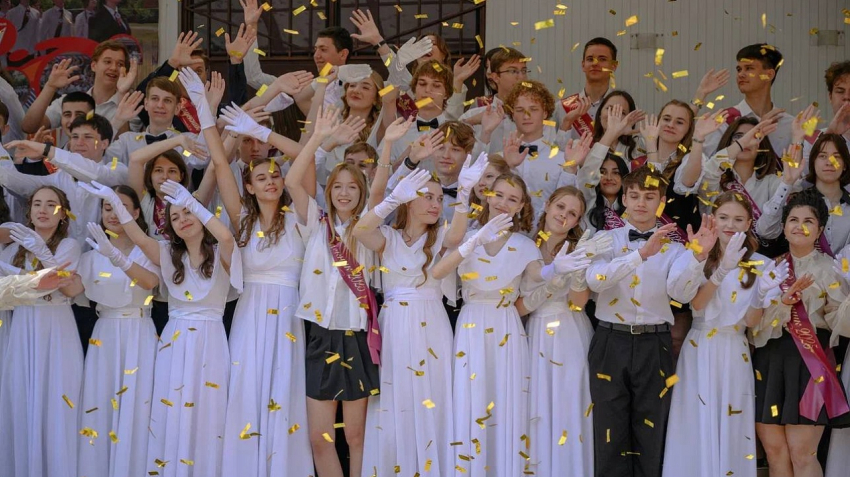 Выпускные вечера в школах Краснодара пройдут 26-28 июня