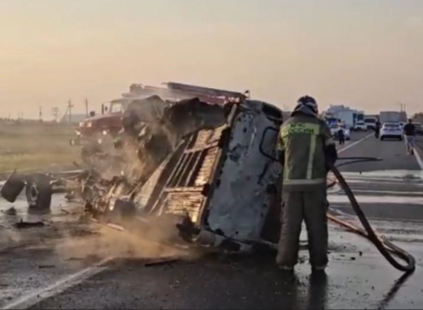 Двое взрослых и ребёнок погибли в ДТП на встречке в Краснодарском крае