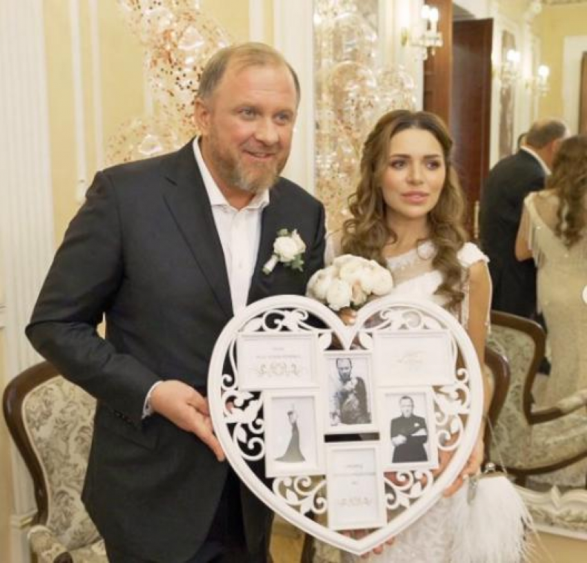 Краснодарская журналистка вышла замуж за популярного телеведущего Константина Ивлева