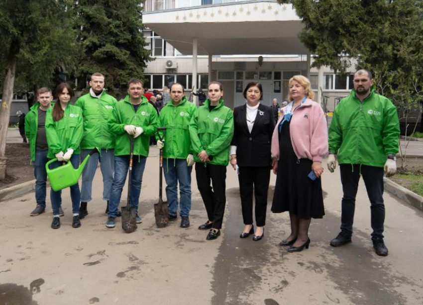Озеленяем город вместе: компания ССК приняла участие в акции «Краснодар – 10 тысяч деревьев»