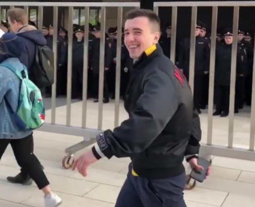 Блогеры устроили пранк над полицейскими в Краснодаре