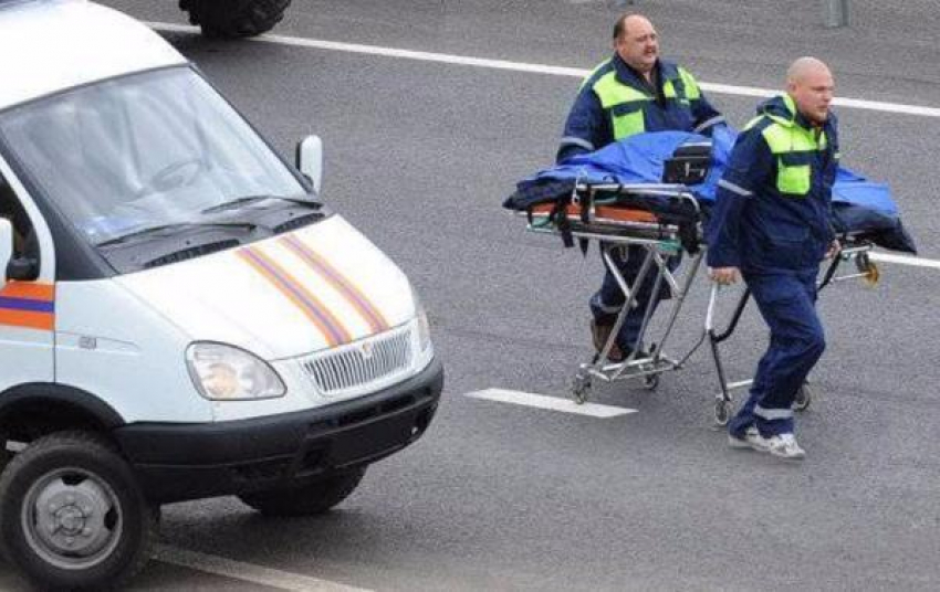 В Белореченске молодой водитель не справился с управлением