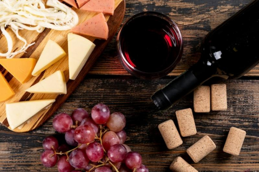 Отдых с европейским шармом: «Блокнот Краснодар» приглашает к сотрудничеству сыроварни и винодельни Краснодарского кря