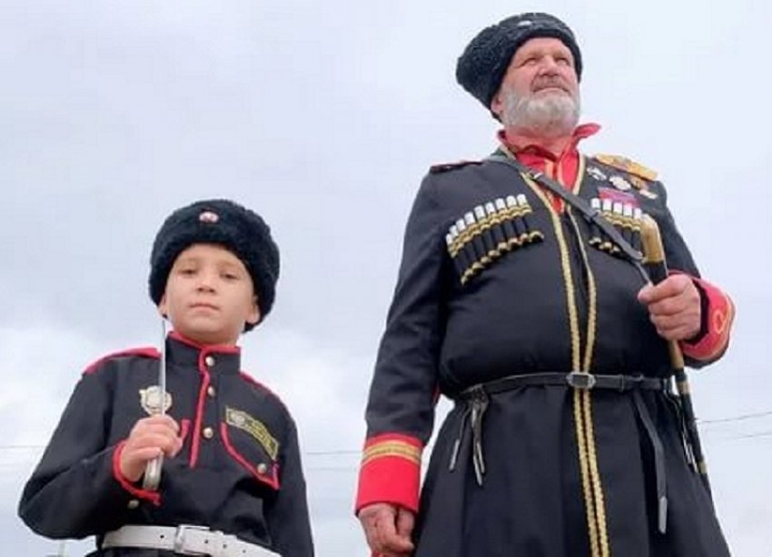 Православный детский казачий фестиваль на Ставрополье собрал сотни ребятишек со всей России