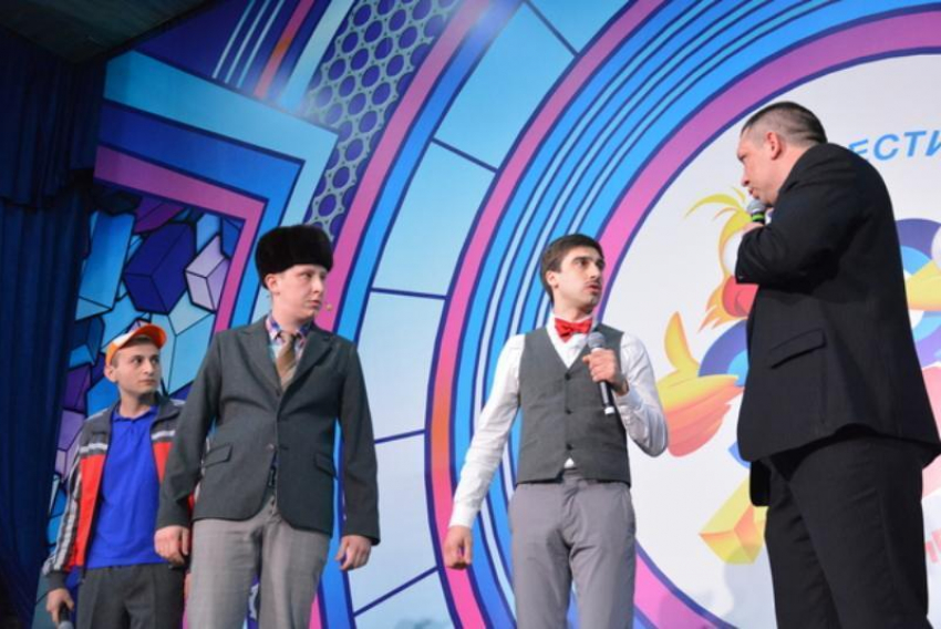 Восемь кубанских команд вышли во второй тур международного фестиваля «КиВиН-2019»
