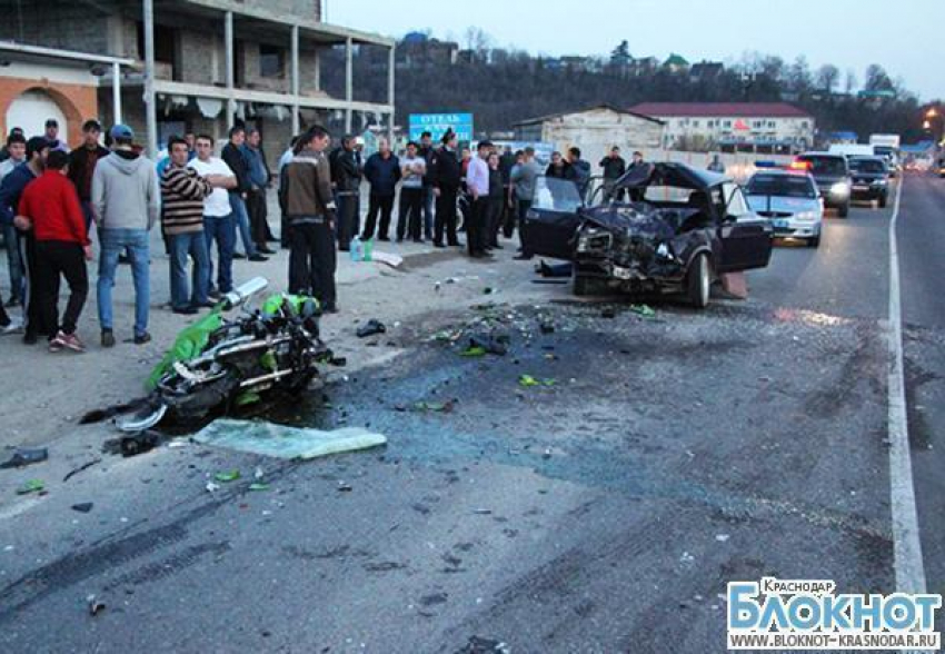  В Туапсинском районе мотоциклист на полной скорости влетел в «жигули»