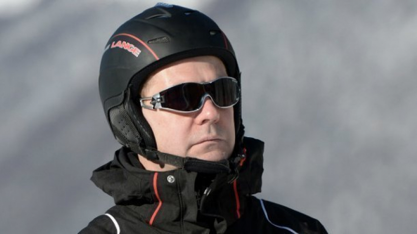  Премьер России Дмитрий Медведев на новогодних каникулах покатается на лыжах в Сочи 