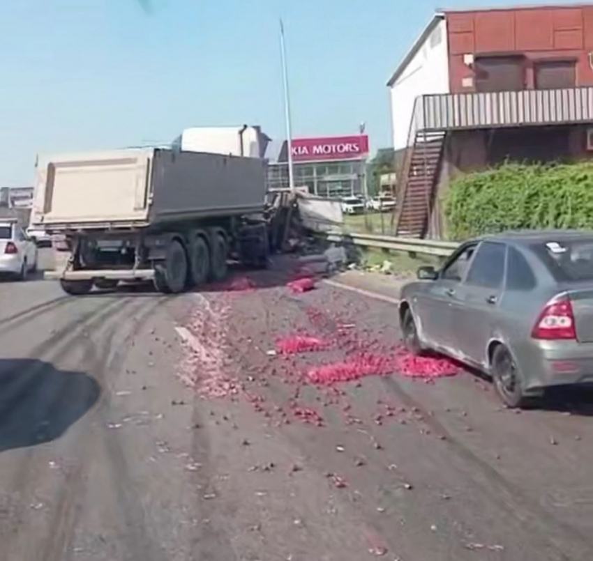 Восточный обход Краснодара парализовала 6-километровая пробка 