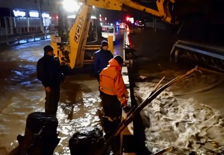 Из-за угроз подтоплений на реках Краснодарского края дежурят посты наблюдения