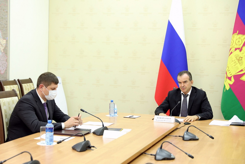 Развитие пригородного ж/д сообщения в Краснодаре обсудил губернатор Кубани с главой РЖД 