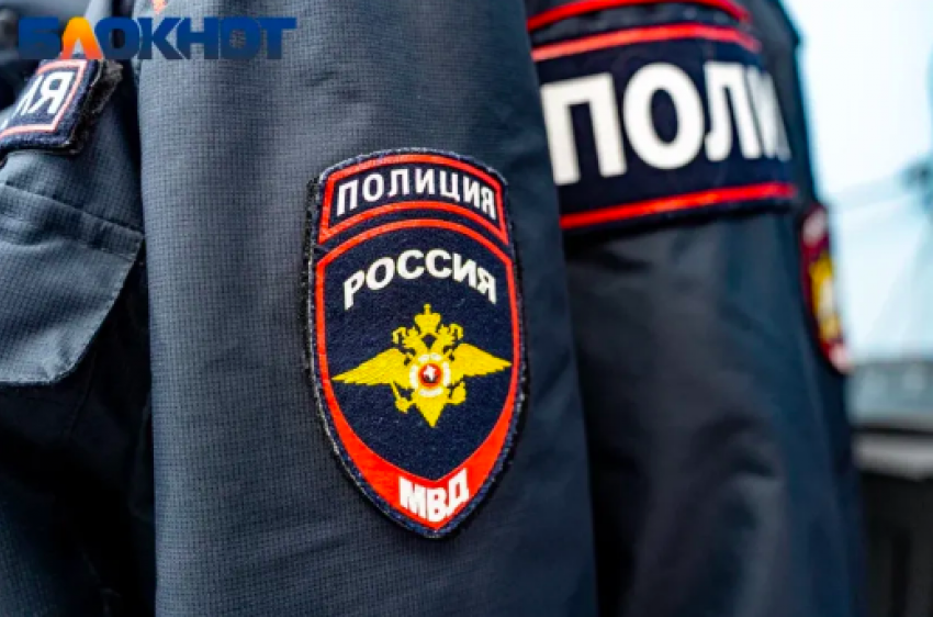 Полицейский снабжал информацией преступника в розыске в Краснодарском крае 