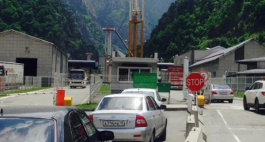 МЧС рекомендует воздержаться от поездок по Военно-грузинской автодороге