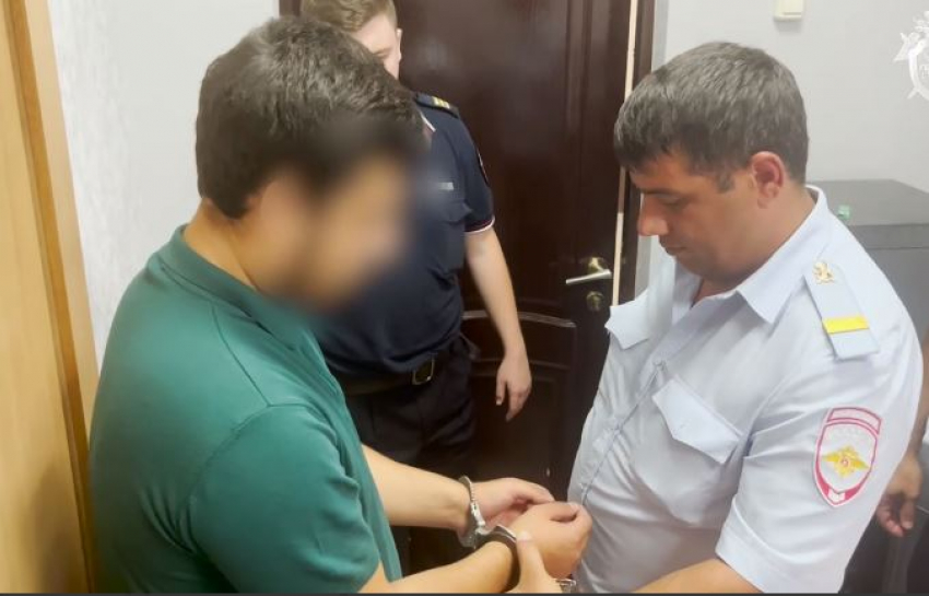 В Краснодаре предъявлено обвинение второму избившему сотрудника ДПС парню из «ВАЗа» 
