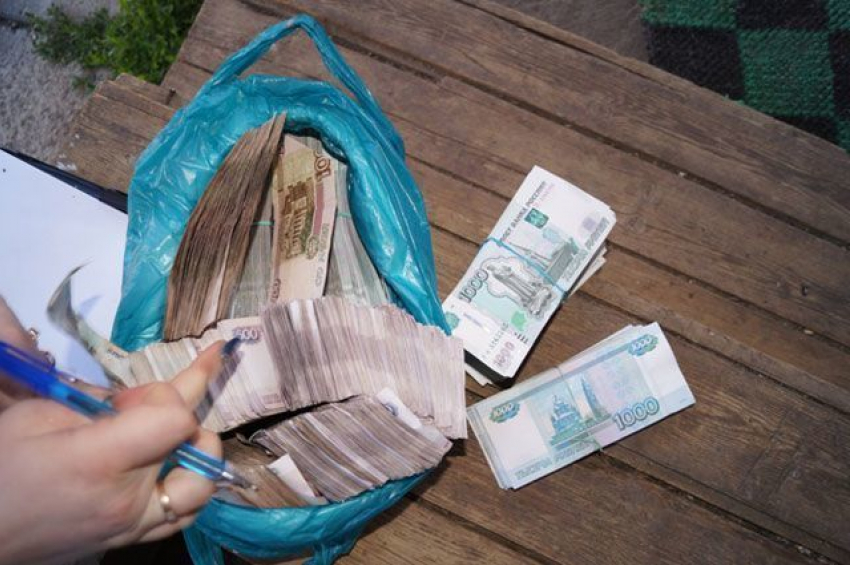 Группа взломщиков банкоматов на Кубани предстанет перед судом