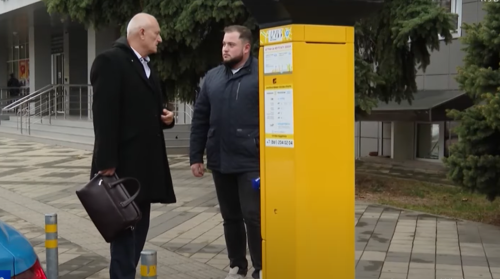 «Отработанный материал»: в Краснодаре с ветерана боевых действий требуют 12 тысяч рублей за неоплаченную парковку