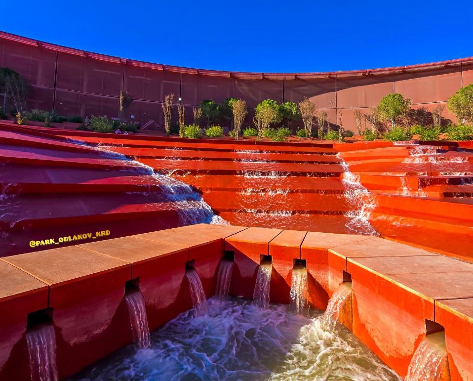 Азиялық автобус порно көру Порно студияда, порно онлайн