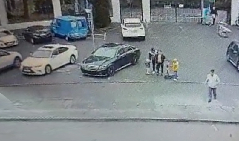 02.jpg